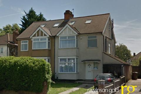 4 bedroom semi-detached house to rent, Eastcote Lane, South Harrow