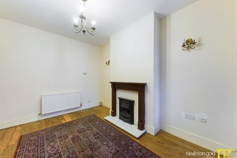 4 bedroom semi-detached house to rent, Eastcote Lane, South Harrow