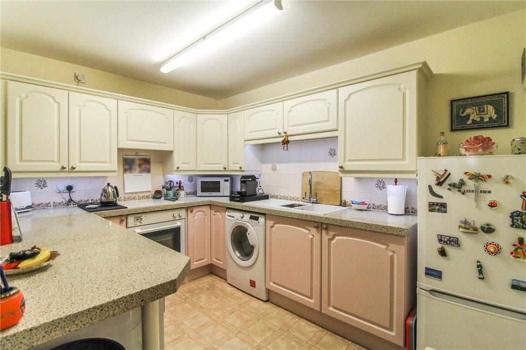 Williamson Close, Ripon, North Yorkshire 2 bed apartment £140,000