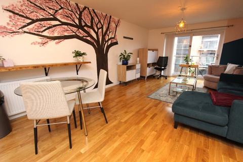 2 bedroom flat to rent, Shrubhill Walk, Leith Walk, Edinburgh, EH7