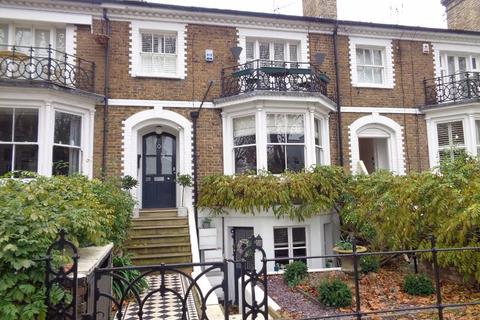 35 Cambridge Road, Southend-on-sea, SS1 1ET