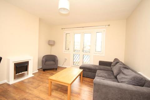 2 bedroom flat to rent - Lordship Road, Stoke Newington, London, N16 0PR