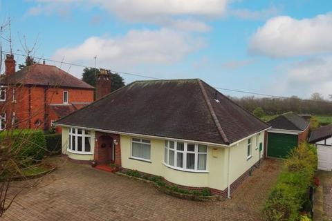 4 bedroom detached bungalow for sale - Rope Lane, Wistaston, Cheshire CW2 6RD
