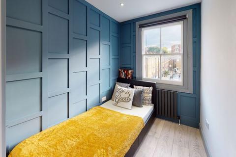 3 bedroom house to rent - Lorne Gardens, London