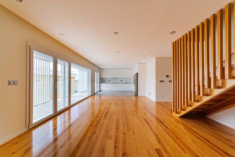 3 bedroom apartment, Estoril Apartment