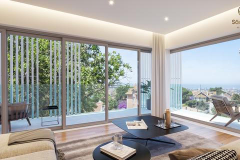 4 bedroom apartment, Estoril Luxury Apartments