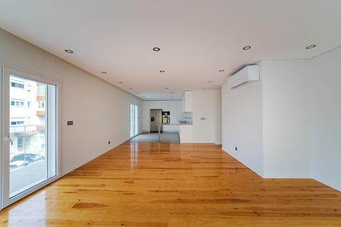 3 bedroom apartment, Estoril Apartment