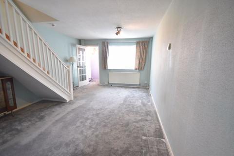 2 bedroom end of terrace house for sale - Repton Close, Luton