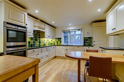 2 bedroom flat for sale, Kingscote, Tree Lane, Plaxtol, Kent