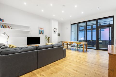 2 bedroom apartment for sale - Tottenham Mews, London, W1T