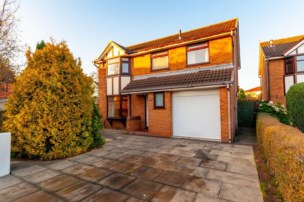 Woolmer Close, Birchwood, Warrington... 4 bed detached house £365,000