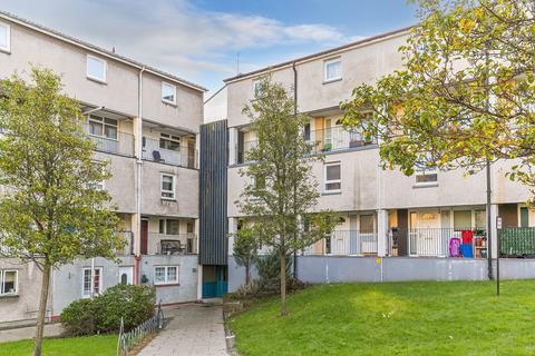 9/7 Viewcraig Street, Edinburgh, EH8 9UG