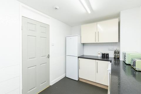 9/7 Viewcraig Street, Edinburgh, EH8 9UG