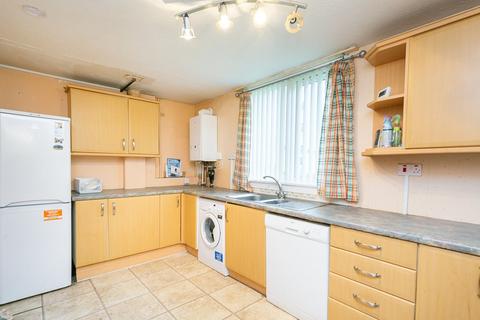 11/2 Calder Gardens, Edinburgh, EH11 4JB