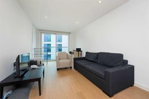 2 bedroom apartment to rent - Waterhouse Apartments, Saffron Central Square, Croydon, CR0