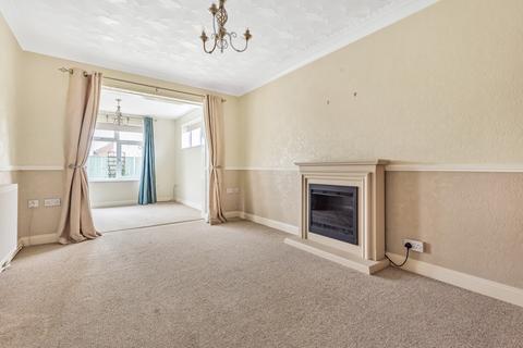 2 bedroom bungalow for sale - Northfield Close, Ruskington, NG34