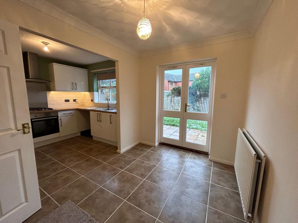 Maes Y Gog, Rhyl, LL18 3 bed detached house £850 pcm (£196 pw)