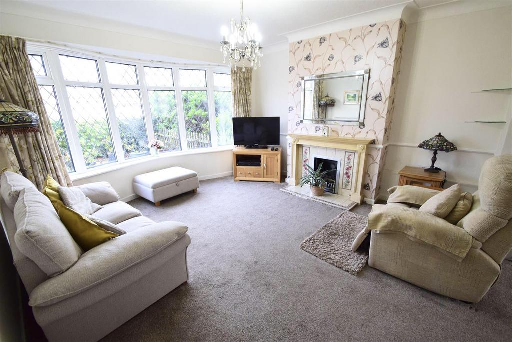 Kingston Drive, Whitley Bay 3 bed semidetached house £345,000