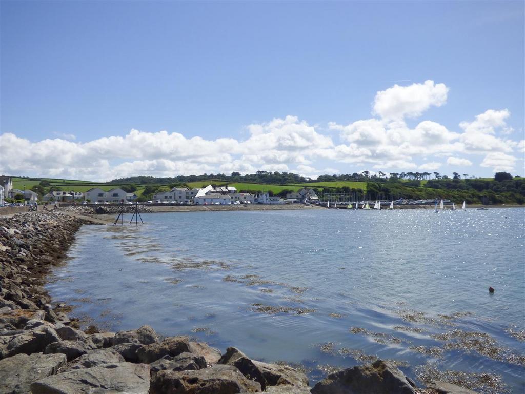 Chandlers Court, Instow 2 bed apartment for sale £318,500