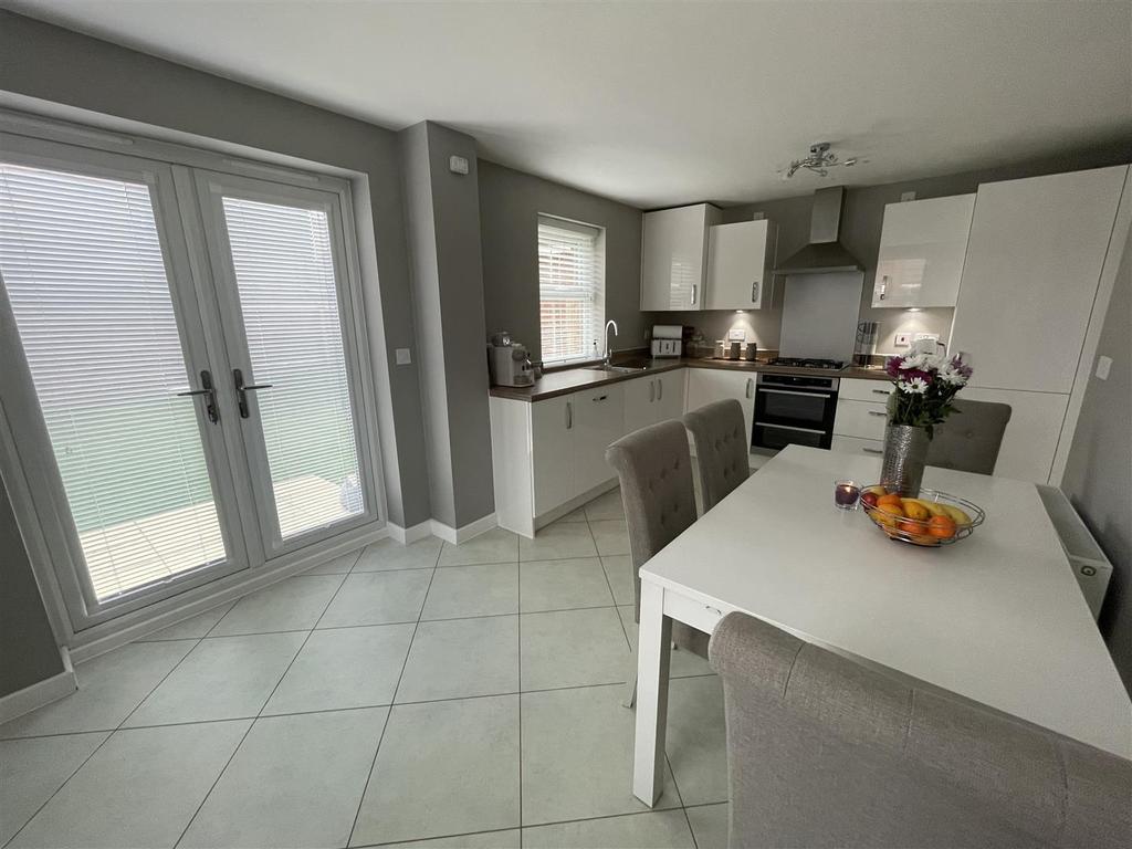 Forest House Lane, Leicester forest East 3 bed detached house £330,000