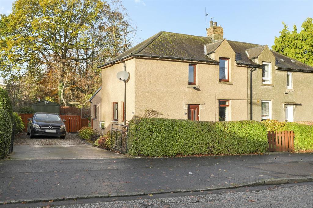 8 Malcolm Street, Dunfermline, KY11 4QF 3 bed semidetached house £