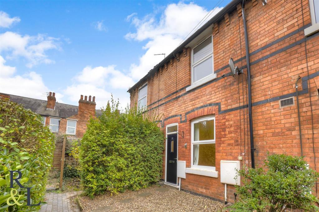 Edwinstowe Avenue West Bridgford Nottingham 2 bed terraced house £825