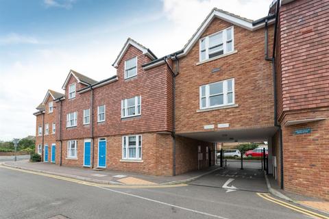 2 bedroom flat for sale - Quex Road, Westgate-On-Sea