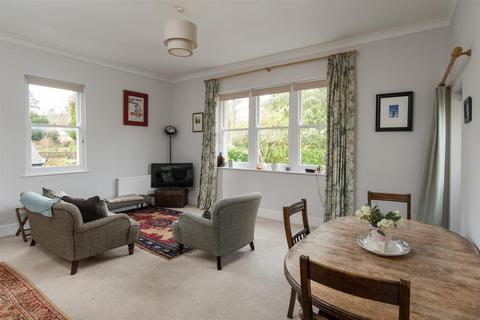 Flat 8, Oakleigh Bridge Road, Leigh Woods, Bristol, BS8 3PB