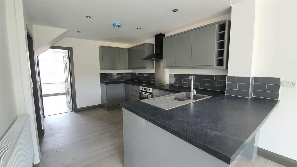 Havenbaulk Lane, Littleover 4 bed detached house £1,100 pcm (£254 pw)