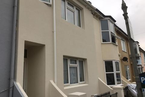 6 bedroom terraced house to rent - Edinburgh Road, Brighton