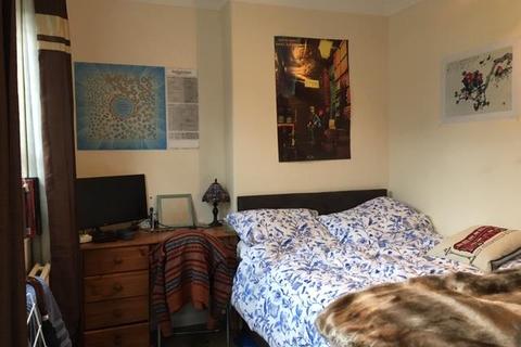 5 bedroom terraced house to rent - The Avenue, Brighton