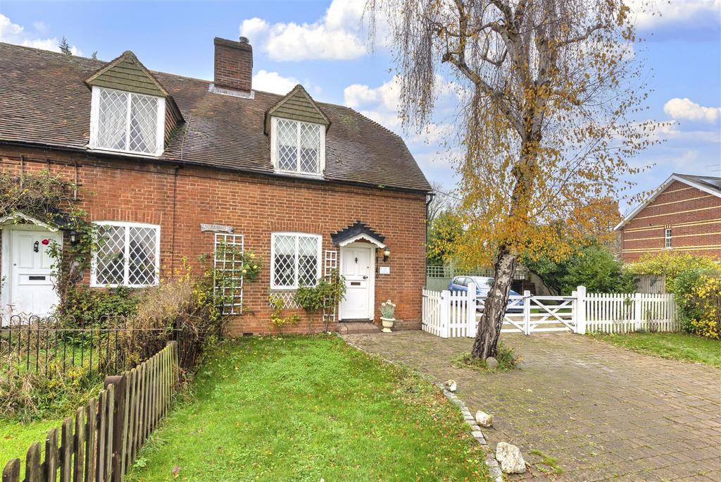 Church Road, Paddock Wood 2 bed semidetached house £465,000
