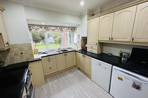 43 West View Road, Sutton Coldfield, B75 6AZ
