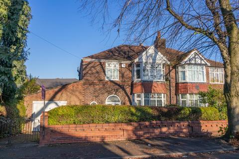 30 Stratton Road, Manchester, M16 0BB