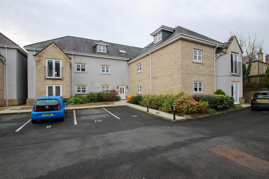 Spring Meadow, Clitheroe, Ribble Valley 3 bed apartment £235,000