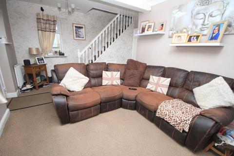 30 Leafield Drive, Bradford, BD2 3RX