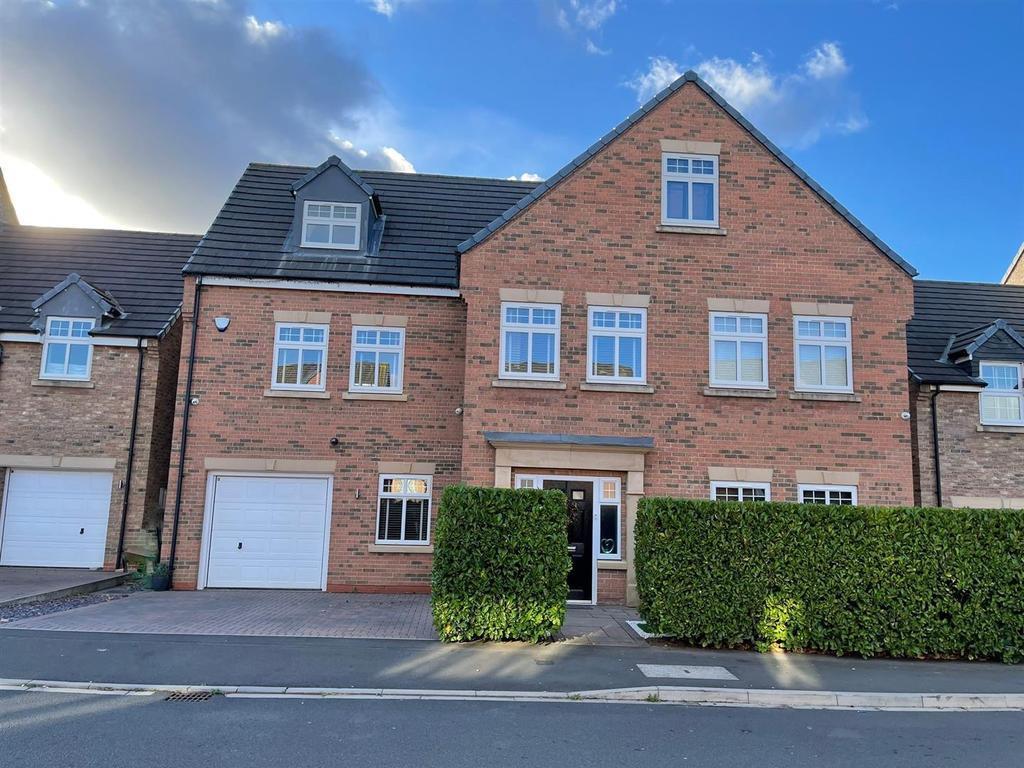 Brantingham Drive, Ingleby Barwick... 5 bed detached house £2,350 pcm