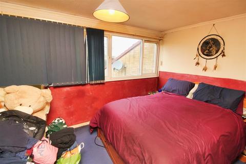 4 Katrine Place, Bletchley, Milton Keynes, MK2 3DW