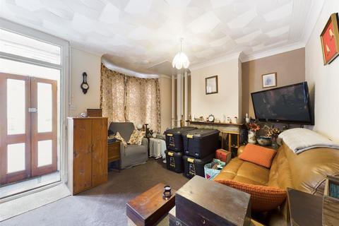 3 bedroom terraced house for sale - Rochester Avenue, Rochester