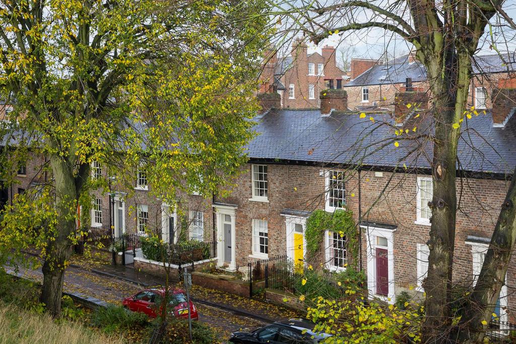 6 Dewsbury Terrace, York 2 bed house £500,000