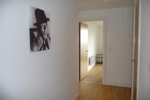 2 bedroom flat to rent - Echo Central One, Cross Green Lane
