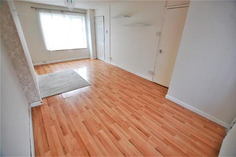 37 Bradshaws, Hatfield, AL10 9QS