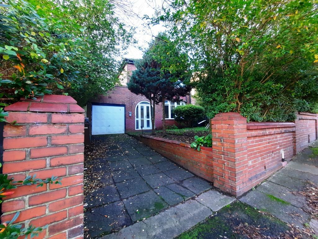 Venwood Road, Prestwich 3 bed detached house £320,000