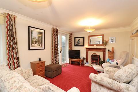 4 Bracken Row, Fridaythorpe, Driffield, YO25 9SF