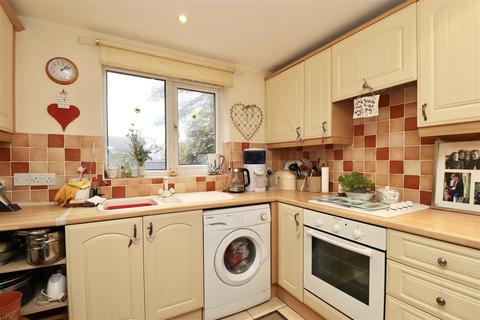 4 Bracken Row, Fridaythorpe, Driffield, YO25 9SF