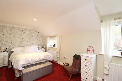 4 Bracken Row, Fridaythorpe, Driffield, YO25 9SF