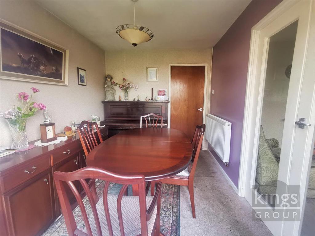 Dining room.jpg