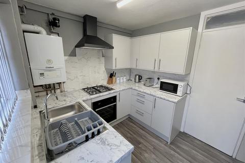 3 Broad Street, Oldbury, B69 4SE