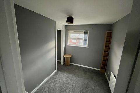 3 Broad Street, Oldbury, B69 4SE