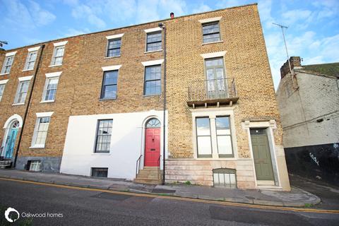 6 bedroom terraced house for sale - Chapel Place, Ramsgate